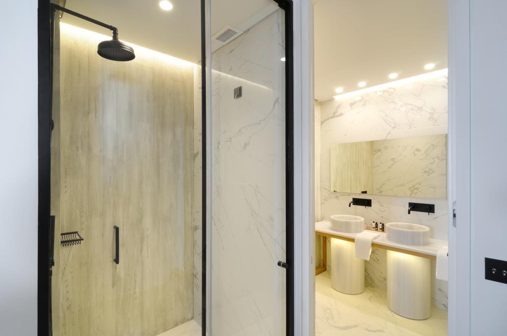 Metropolitan Suite